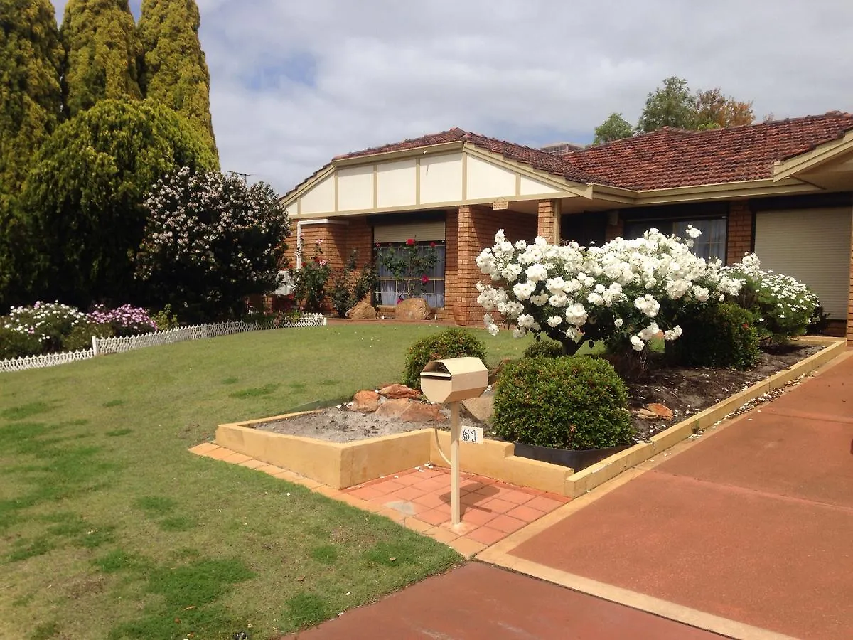 Murdoch Station Bed & Breakfast Perth